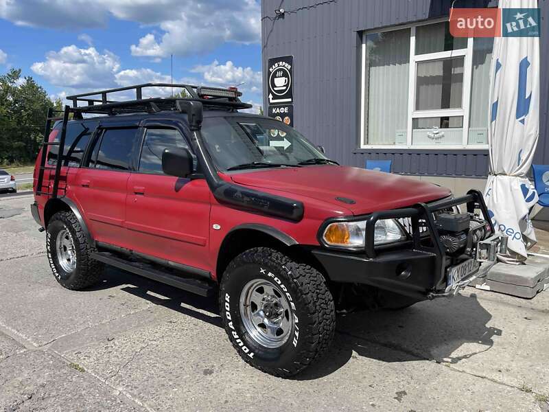 Mitsubishi Pajero Sport 2004