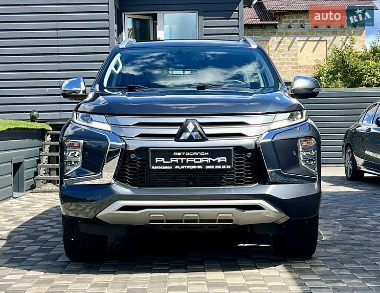 Mitsubishi Pajero Sport 2019