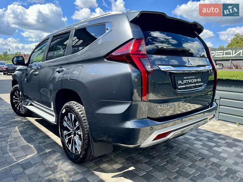 Внедорожник / Кроссовер Mitsubishi Pajero Sport 2019 в Киеве