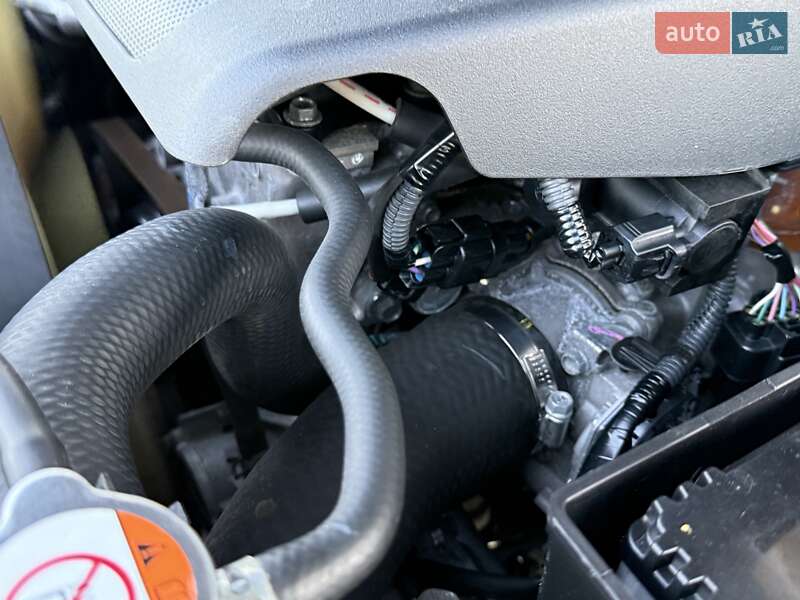 Позашляховик / Кросовер Mitsubishi Pajero Sport 2016 в Виноградові