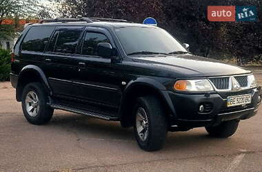 Позашляховик / Кросовер Mitsubishi Pajero Sport 2007 в  фото 4 Позашляховик / Кросовер Mitsubishi Pajero Sport 2007 в