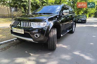 Внедорожник / Кроссовер Mitsubishi Pajero Sport 2011 в Киеве