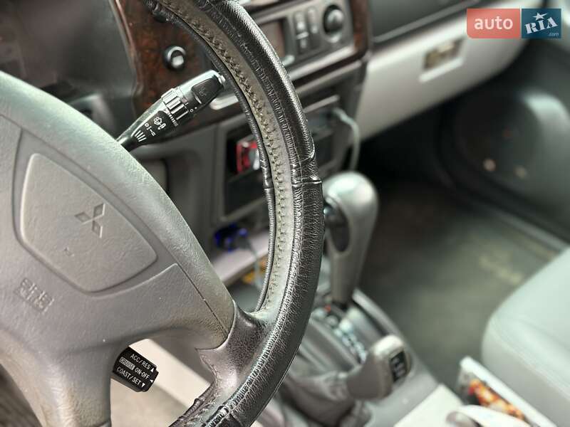 Внедорожник / Кроссовер Mitsubishi Pajero Sport 2003 в Ужгороде фото 6 Внедорожник / Кроссовер Mitsubishi Pajero Sport 2003 в Ужгороде