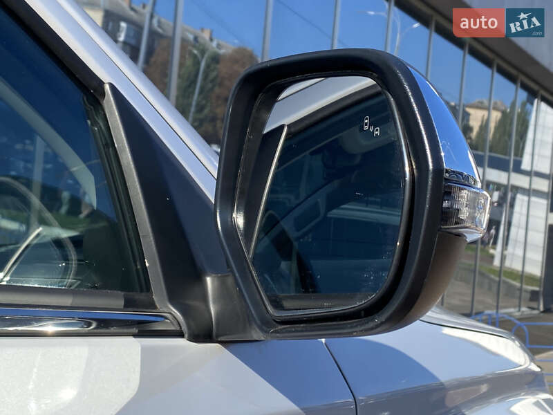 Внедорожник / Кроссовер Mitsubishi Pajero Sport 2024 в Киеве