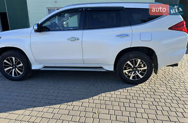 Внедорожник / Кроссовер Mitsubishi Pajero Sport 2018 в Хмельнике