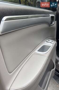 Внедорожник / Кроссовер Mitsubishi Pajero Sport 2011 в 