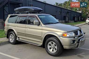 Внедорожник / Кроссовер Mitsubishi Pajero Sport 2006 в Чернигове