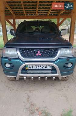 Внедорожник / Кроссовер Mitsubishi Pajero Sport 2003 в 
