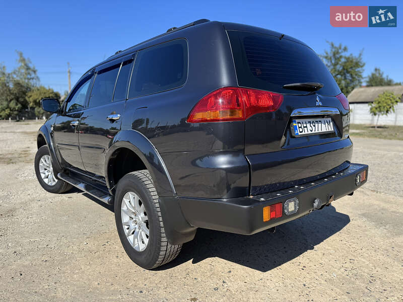 Внедорожник / Кроссовер Mitsubishi Pajero Sport 2012 в Одессе