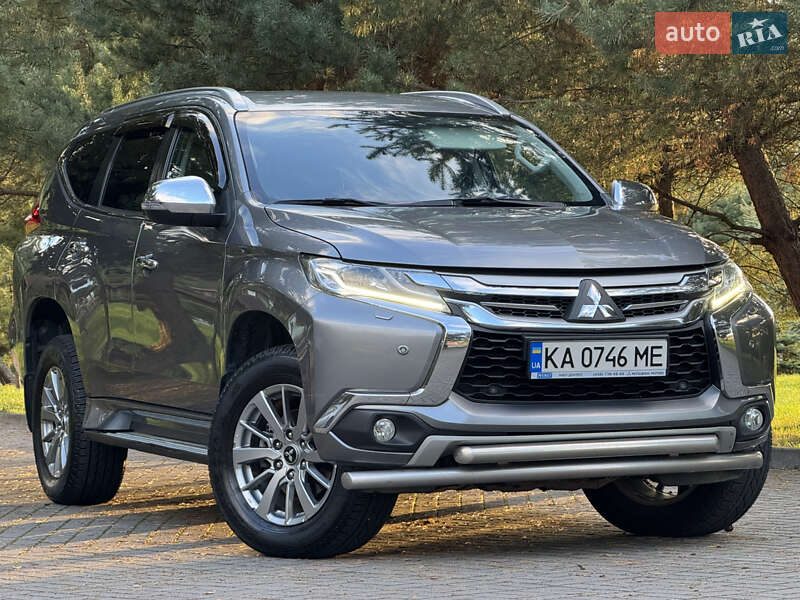 Внедорожник / Кроссовер Mitsubishi Pajero Sport 2019 в Дрогобыче