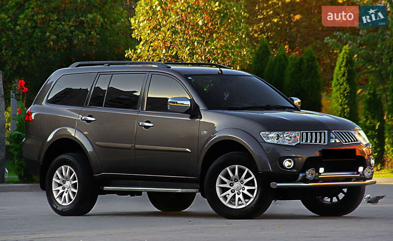 Внедорожник / Кроссовер Mitsubishi Pajero Sport 2013 в Днепре фото 2 Внедорожник / Кроссовер Mitsubishi Pajero Sport 2013 в Днепре