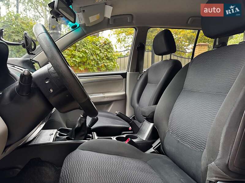 Внедорожник / Кроссовер Mitsubishi Pajero Sport 2010 в Киеве фото 23 Внедорожник / Кроссовер Mitsubishi Pajero Sport 2010 в Киеве