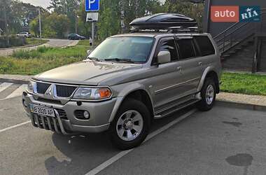 Внедорожник / Кроссовер Mitsubishi Pajero Sport 2006 в Чернигове