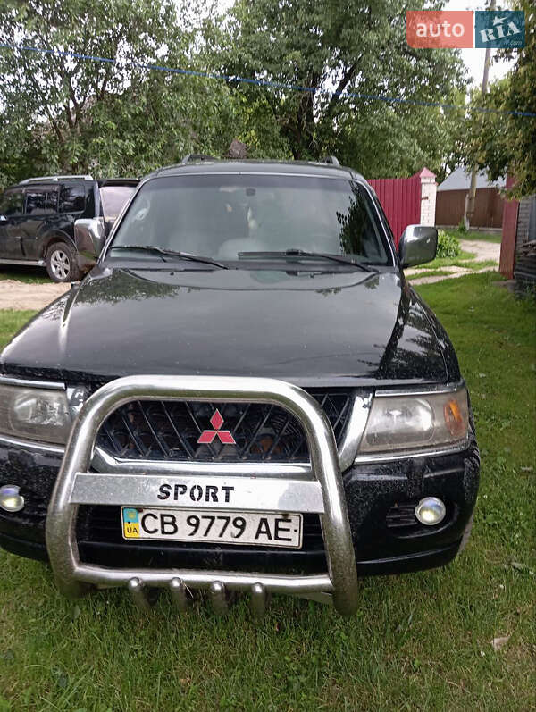 Mitsubishi Pajero Sport 2002