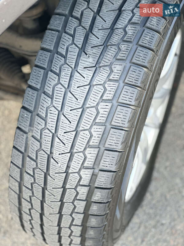 Внедорожник / Кроссовер Mitsubishi Pajero Sport 2010 в Киеве