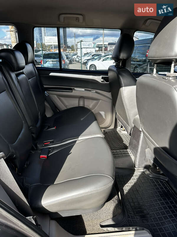 Внедорожник / Кроссовер Mitsubishi Pajero Sport 2010 в Киеве