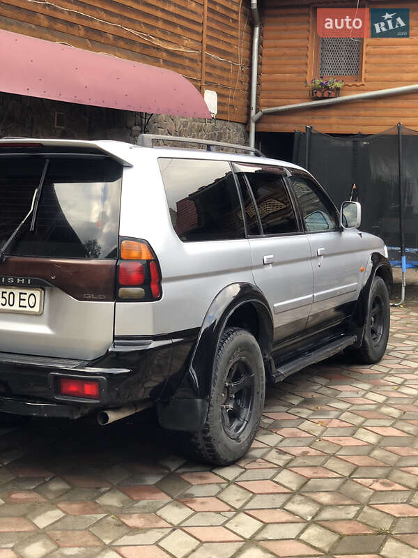 Позашляховик / Кросовер Mitsubishi Pajero Sport 2004 в Рахові