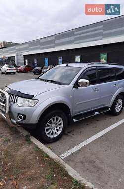 Внедорожник / Кроссовер Mitsubishi Pajero Sport 2012 в Криничках