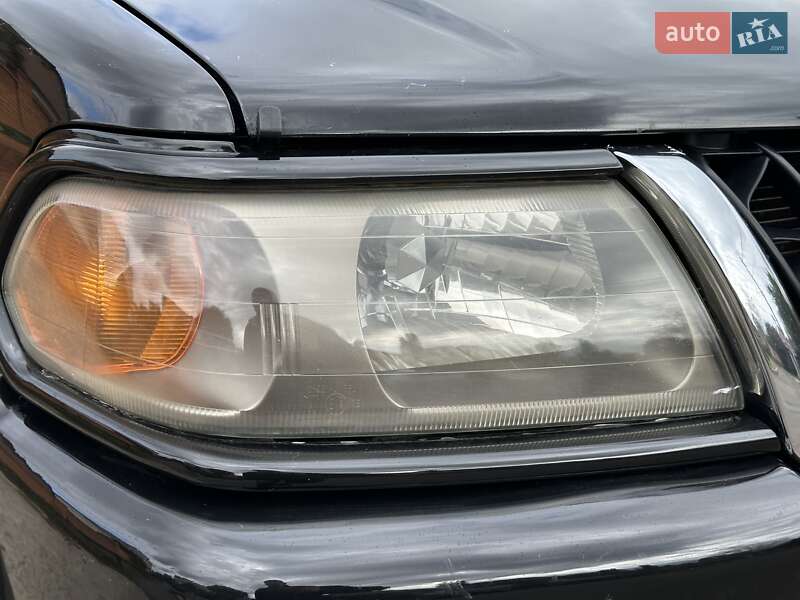 Внедорожник / Кроссовер Mitsubishi Pajero Sport 2001 в Одессе