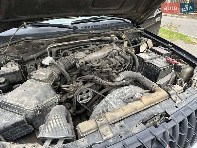 Внедорожник / Кроссовер Mitsubishi Pajero Sport 2001 в Одессе