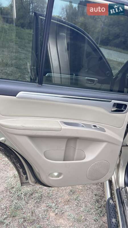 Внедорожник / Кроссовер Mitsubishi Pajero Sport 2010 в Запорожье