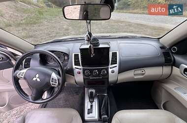 Внедорожник / Кроссовер Mitsubishi Pajero Sport 2010 в  фото 25 Внедорожник / Кроссовер Mitsubishi Pajero Sport 2010 в