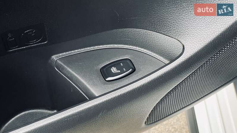 Внедорожник / Кроссовер Mitsubishi Pajero Sport 2017 в Киеве фото 58 Внедорожник / Кроссовер Mitsubishi Pajero Sport 2017 в Киеве