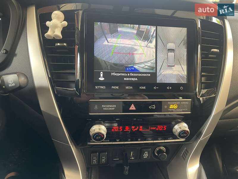 Внедорожник / Кроссовер Mitsubishi Pajero Sport 2021 в Харькове