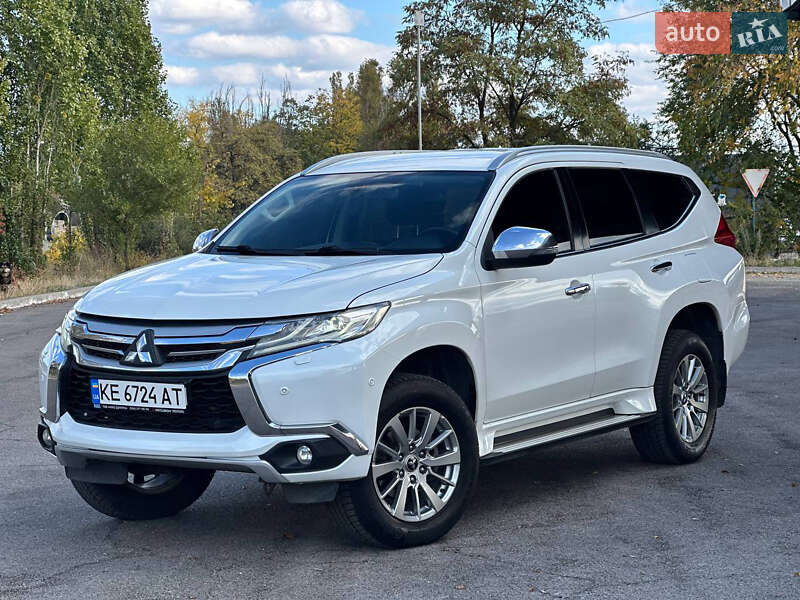 Mitsubishi Pajero Sport 2017 Mitsubishi Pajero Sport 2017