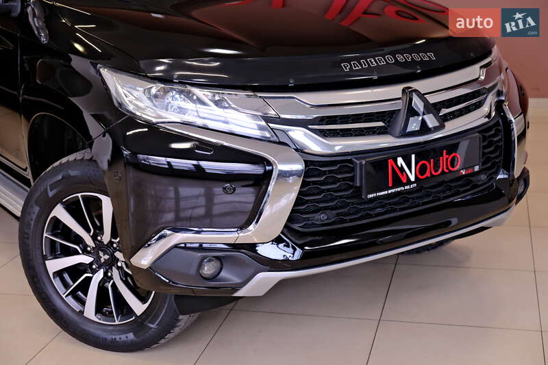 Позашляховик / Кросовер Mitsubishi Pajero Sport 2016 в Одесі