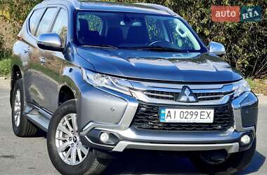 Внедорожник / Кроссовер Mitsubishi Pajero Sport 2016 в Житомире