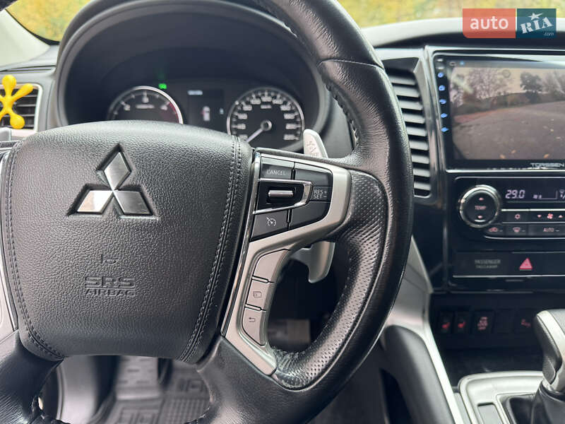 Позашляховик / Кросовер Mitsubishi Pajero Sport 2019 в Полтаві фото 23 Позашляховик / Кросовер Mitsubishi Pajero Sport 2019 в Полтаві