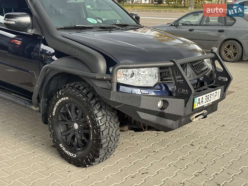 Внедорожник / Кроссовер Mitsubishi Pajero Sport 2013 в Киеве фото 9 Внедорожник / Кроссовер Mitsubishi Pajero Sport 2013 в Киеве