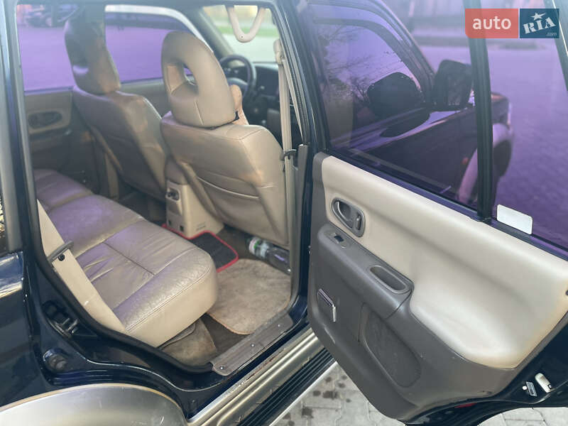 Внедорожник / Кроссовер Mitsubishi Pajero Sport 2004 в Черновцах