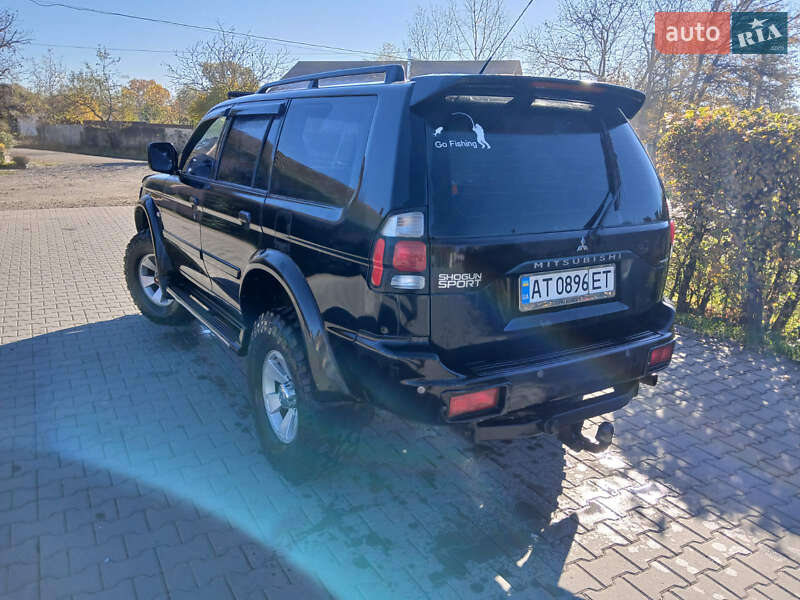 Внедорожник / Кроссовер Mitsubishi Pajero Sport 2005 в Косове