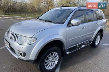 Внедорожник / Кроссовер Mitsubishi Pajero Sport 2010 в Киеве