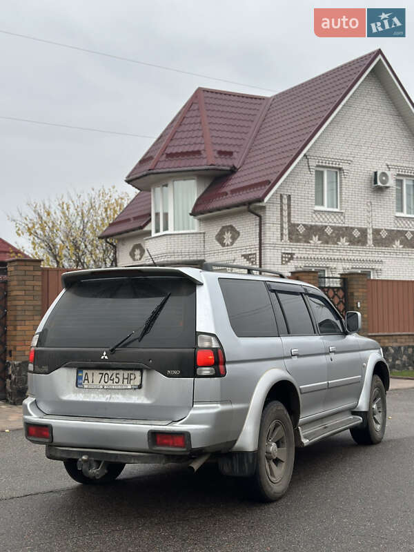 Позашляховик / Кросовер Mitsubishi Pajero Sport 2008 в Миронівці