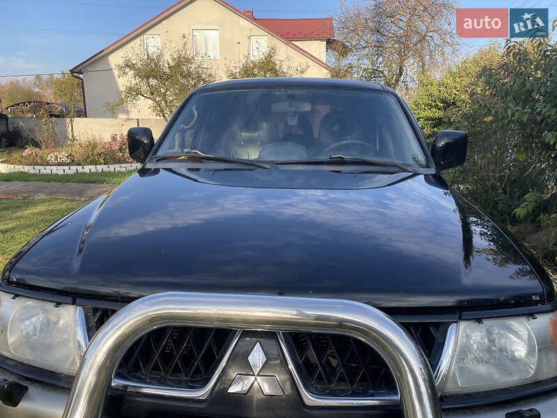 Внедорожник / Кроссовер Mitsubishi Pajero Sport 2004 в Снятине
