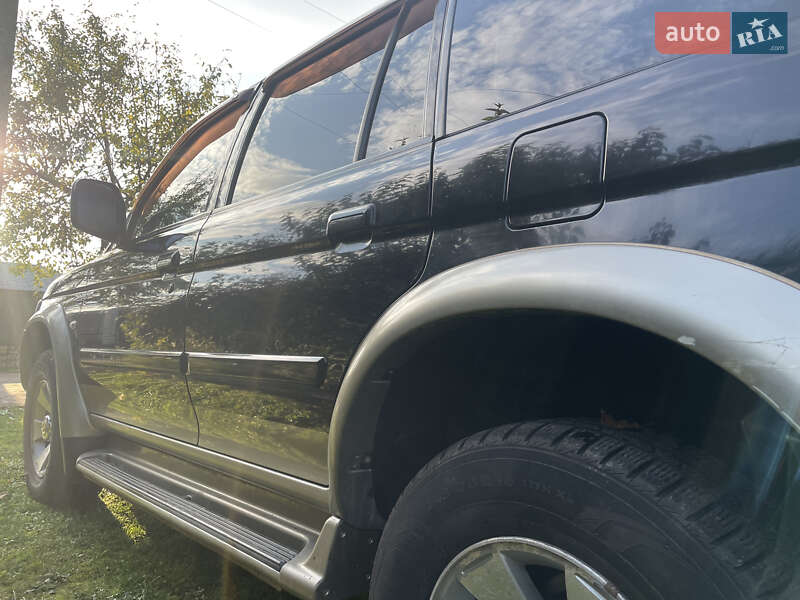 Внедорожник / Кроссовер Mitsubishi Pajero Sport 2004 в Снятине