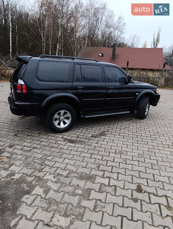 Позашляховик / Кросовер Mitsubishi Pajero Sport 2007 в Сумах
