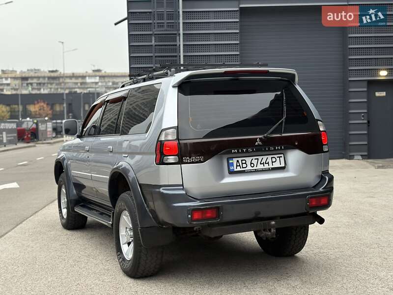 Внедорожник / Кроссовер Mitsubishi Pajero Sport 2005 в Киеве