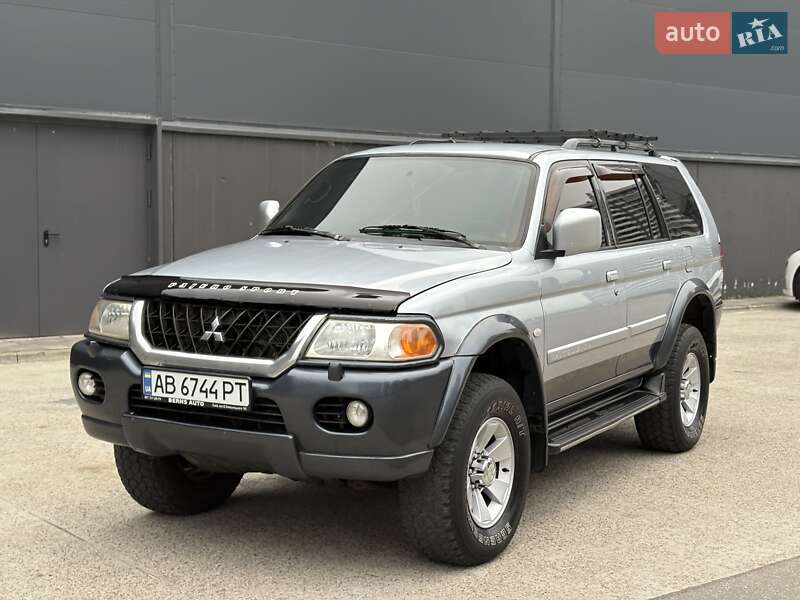 Внедорожник / Кроссовер Mitsubishi Pajero Sport 2005 в Киеве