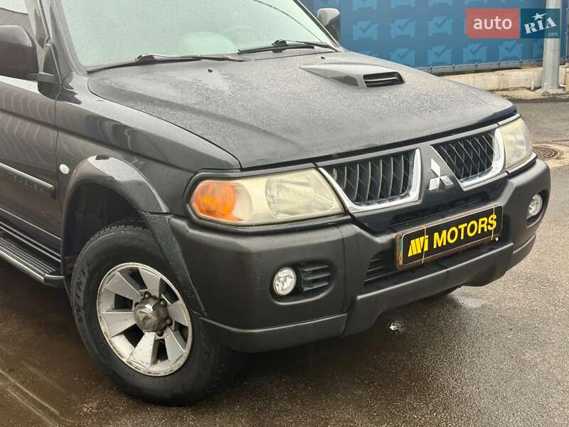 Позашляховик / Кросовер Mitsubishi Pajero Sport 2006 в Києві