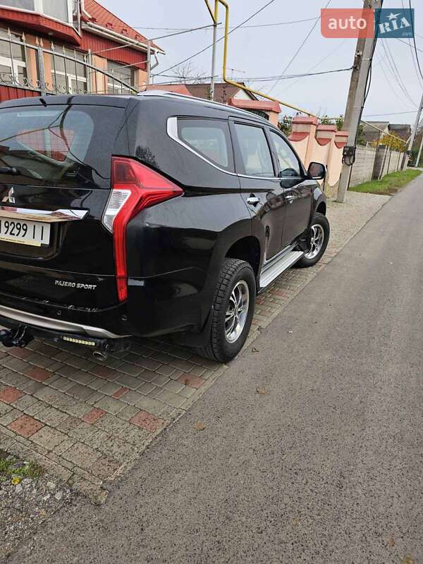 Внедорожник / Кроссовер Mitsubishi Pajero Sport 2017 в Одессе