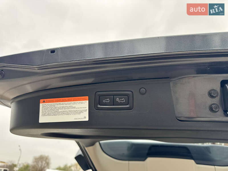 Внедорожник / Кроссовер Mitsubishi Pajero Sport 2019 в Киеве