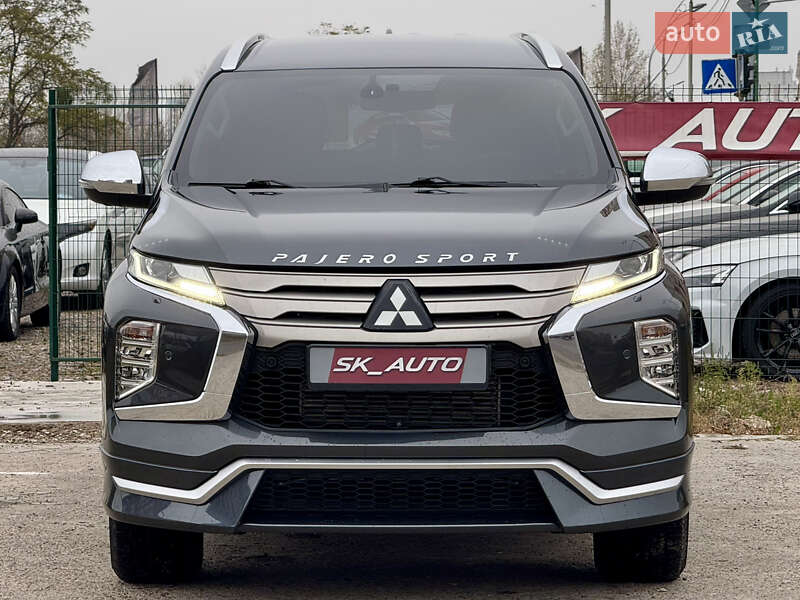 Внедорожник / Кроссовер Mitsubishi Pajero Sport 2019 в Киеве