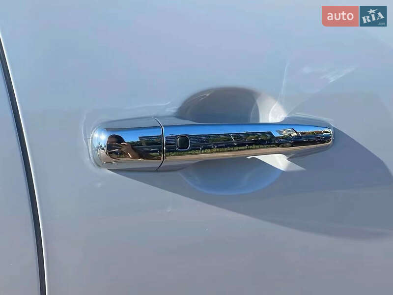 Внедорожник / Кроссовер Mitsubishi Pajero Sport 2024 в Киеве фото 5 Внедорожник / Кроссовер Mitsubishi Pajero Sport 2024 в Киеве