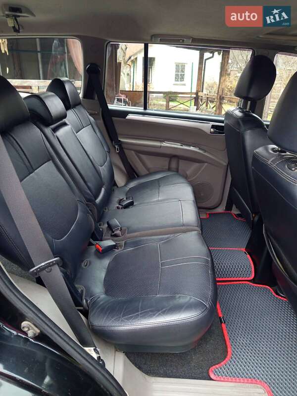 Внедорожник / Кроссовер Mitsubishi Pajero Sport 2013 в Киеве