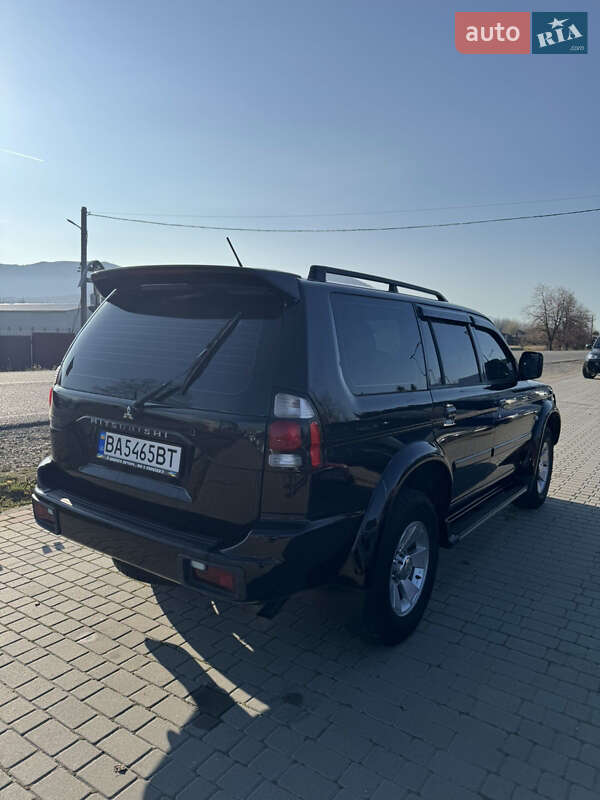 Внедорожник / Кроссовер Mitsubishi Pajero Sport 2007 в Бедевле