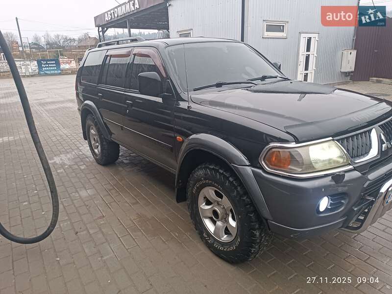 Внедорожник / Кроссовер Mitsubishi Pajero Sport 2004 в Верховине